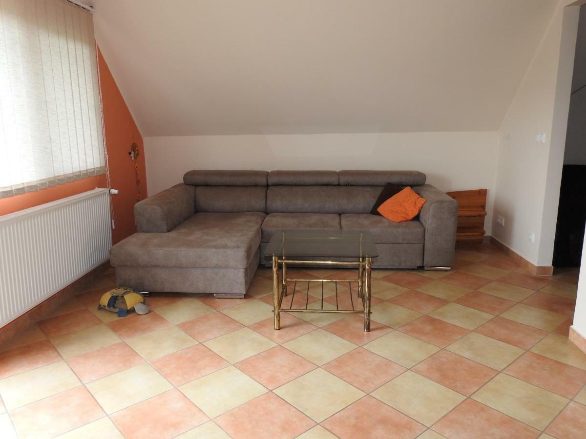 Petra Apartmanház Badacsonytomaj Kültér fotó