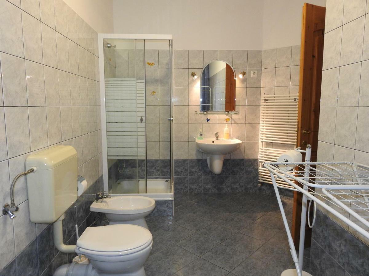 Petra Apartmanház Badacsonytomaj Kültér fotó